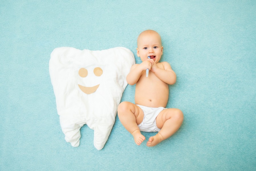 Dentifrice pour bébé : comment prendre soin des dents de votre bébé ?