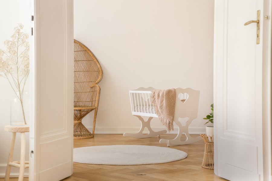 Le parquet de la chambre de bébé : comment le choisir ?