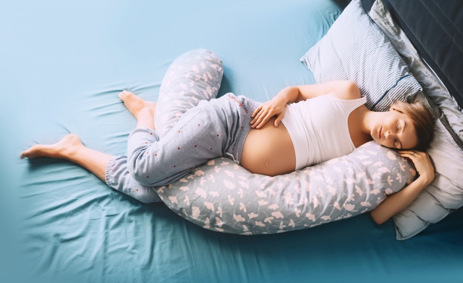 Quand commencer à dormir avec un coussin de grossesse ?
