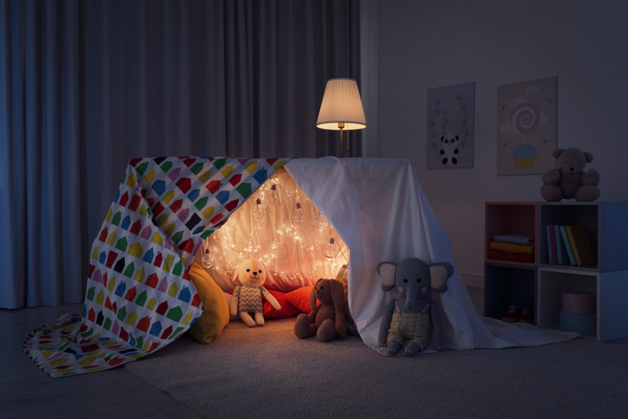 Le charme de la veilleuse en bois pour le sommeil de bébé